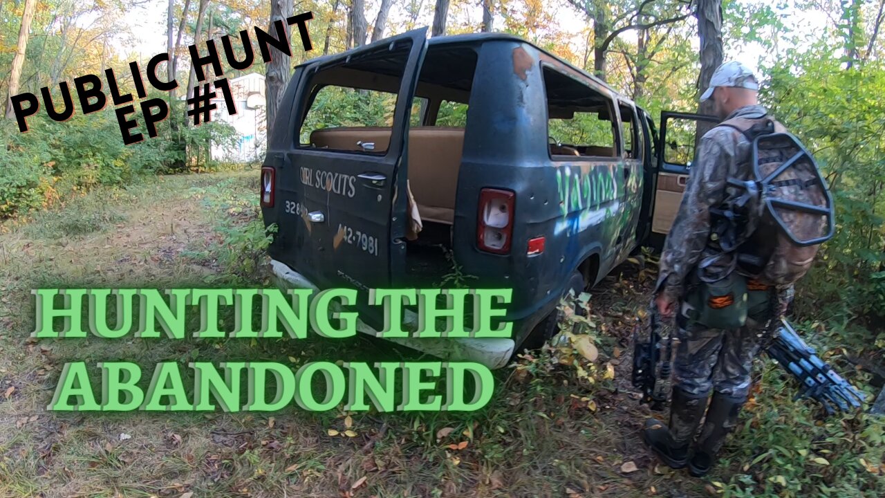 Bowhunting an abandoned girl scout camp. Illinois public land