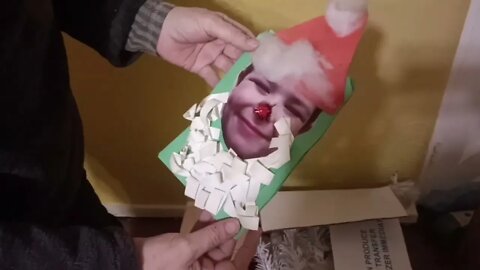 Reminiscing Whilst Decorating The Christmas Tree 🎄🧑‍🎄