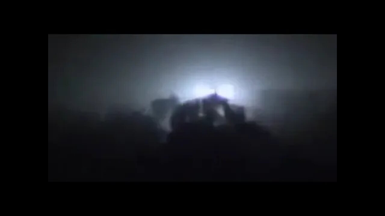 Amazing Mystery light No information #Ufos #Ovni