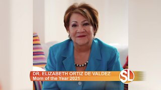 Valle del Sol honors Dr. Elizabeth Ortiz de Valdez as a 2021 Mom of the Year