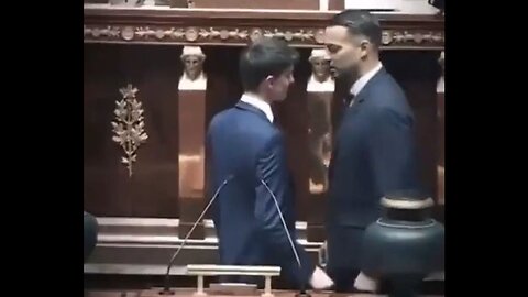 French Communists Are Pussies