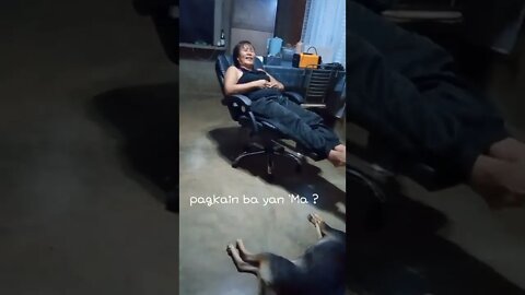 MY MOM'S FUNNY REACTION TRYING THE MASSAGE FEATURE OF OUR OFFICE CHAIR!!UMA-ALOG DAW😂