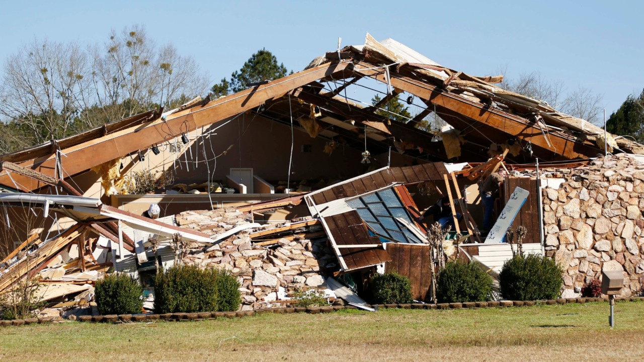 Huge Storms Sweep The South