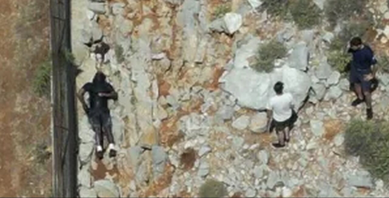 Google Earth the location of Dr Mosley