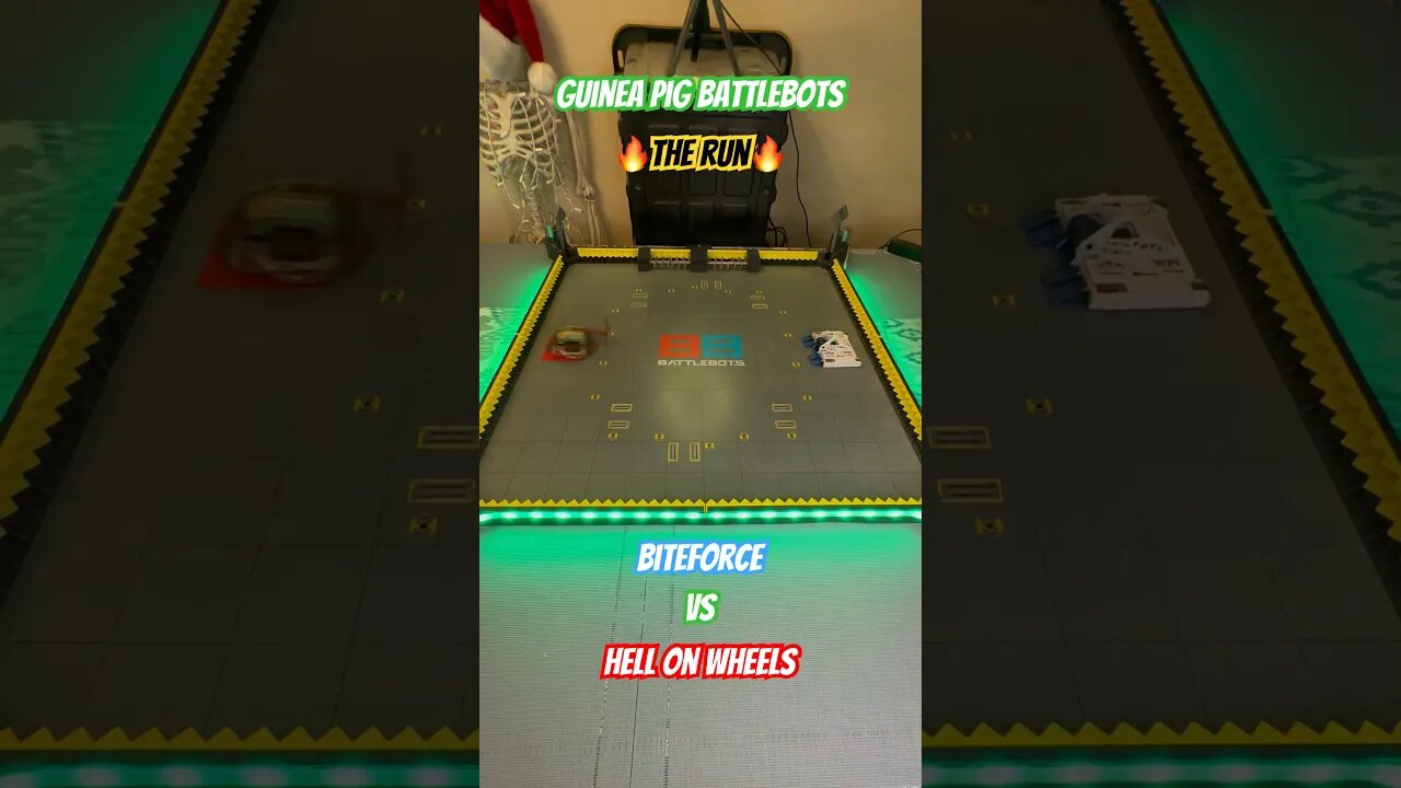 Biteforce vs Hell On Wheels 🔥The Run🔥 G.P. Battlebots #hexbugbattlebots #hexbugvideos #battlebots