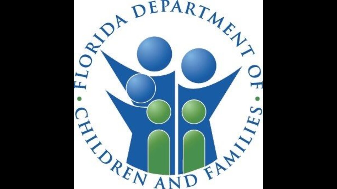 Lee County DCF employee accused of molesting and photographing children