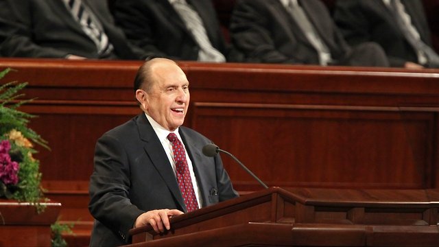 Mormon Church President Thomas Monson Dies At 90