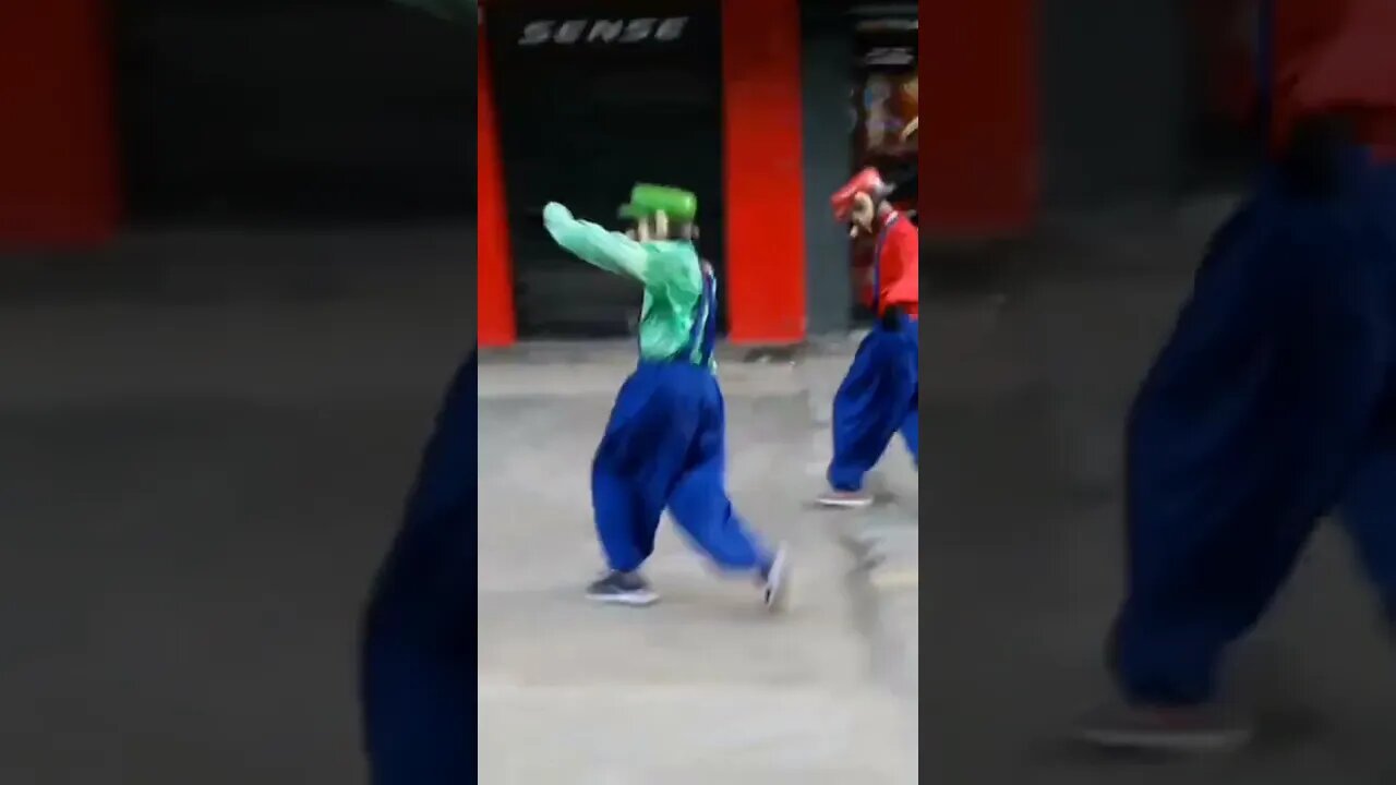 PASSINHOS SENSACIONAIS DO FOFÃO, MARIO BROS, BEN10 E HOMEM-ARANHA DANÇANDO NA CARRETA DA ALEGRIA