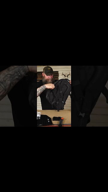 This DEFCON 5 Backpack is friggin' sweet