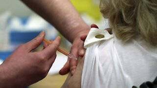 Britain Studying Mixing Vaccine Shots