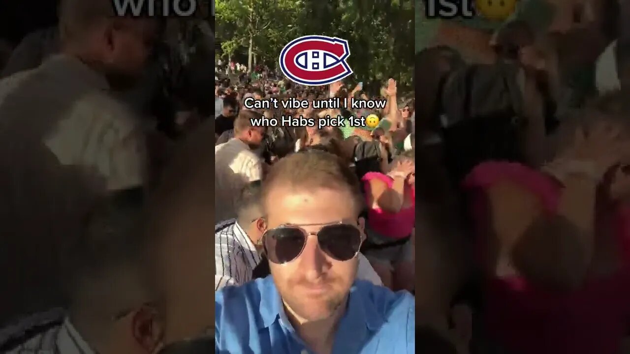 "Wright or Slafkovsky?" 🫣