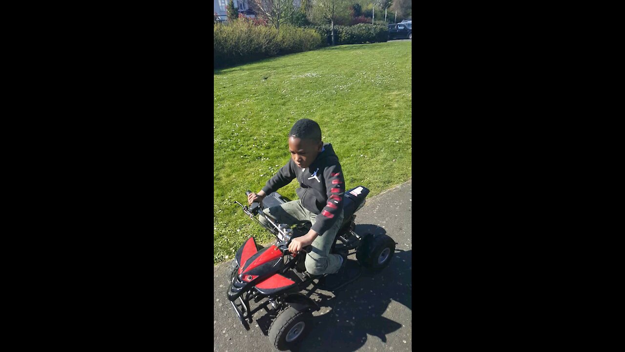 YOUNGEST Bike Rider