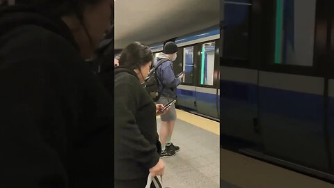 Beri UQAM Metro