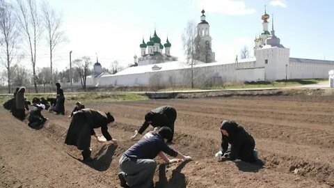 What do we know about Russian Orthodox Monasteries?