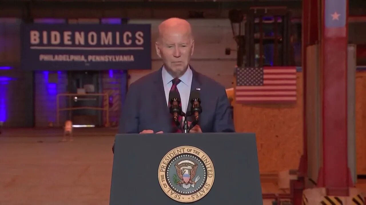 Biden, Reading From Giant Teleprompter, Says "The Middle Class Was Built By The Middle Class!"