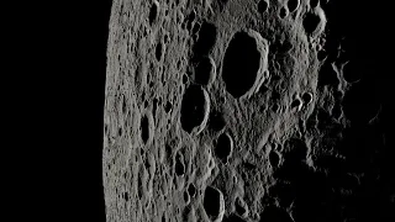 Apollo 13: Breathtaking 4K Views of the Moon's Surface