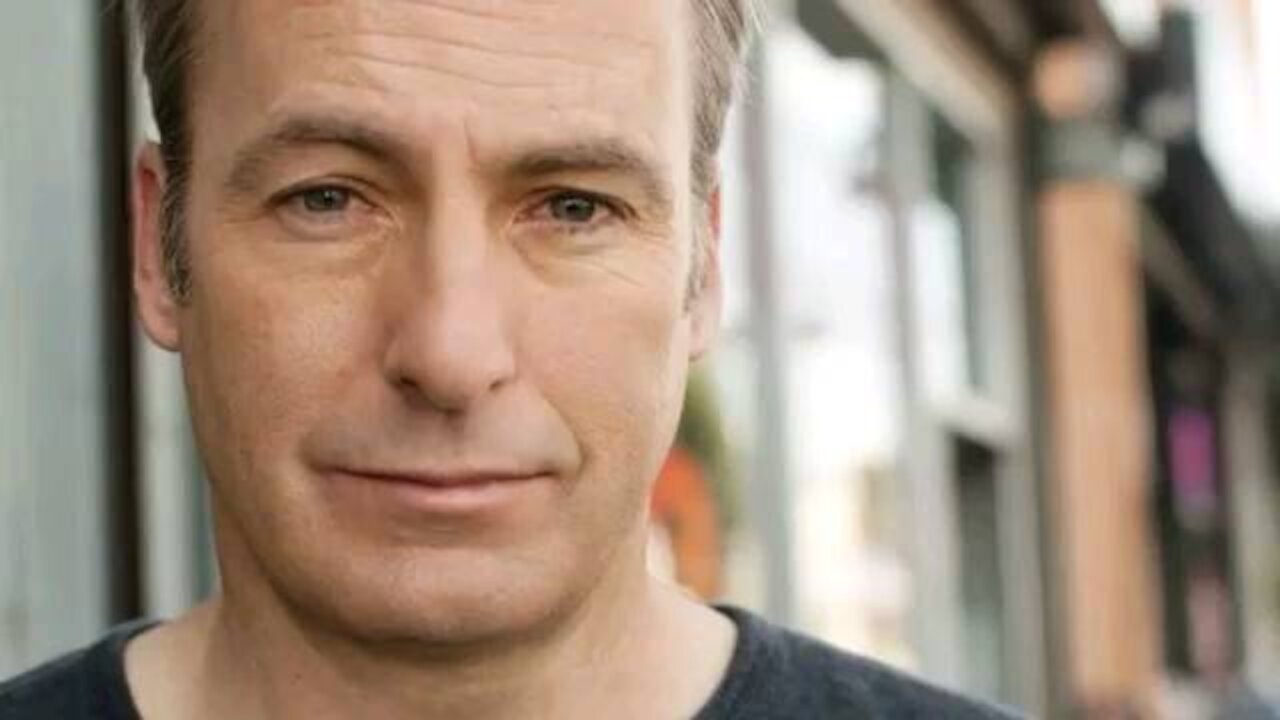 "Bob Odenkirk Collapses on ‘Better Call Saul’ Set, Rushed to Hospital