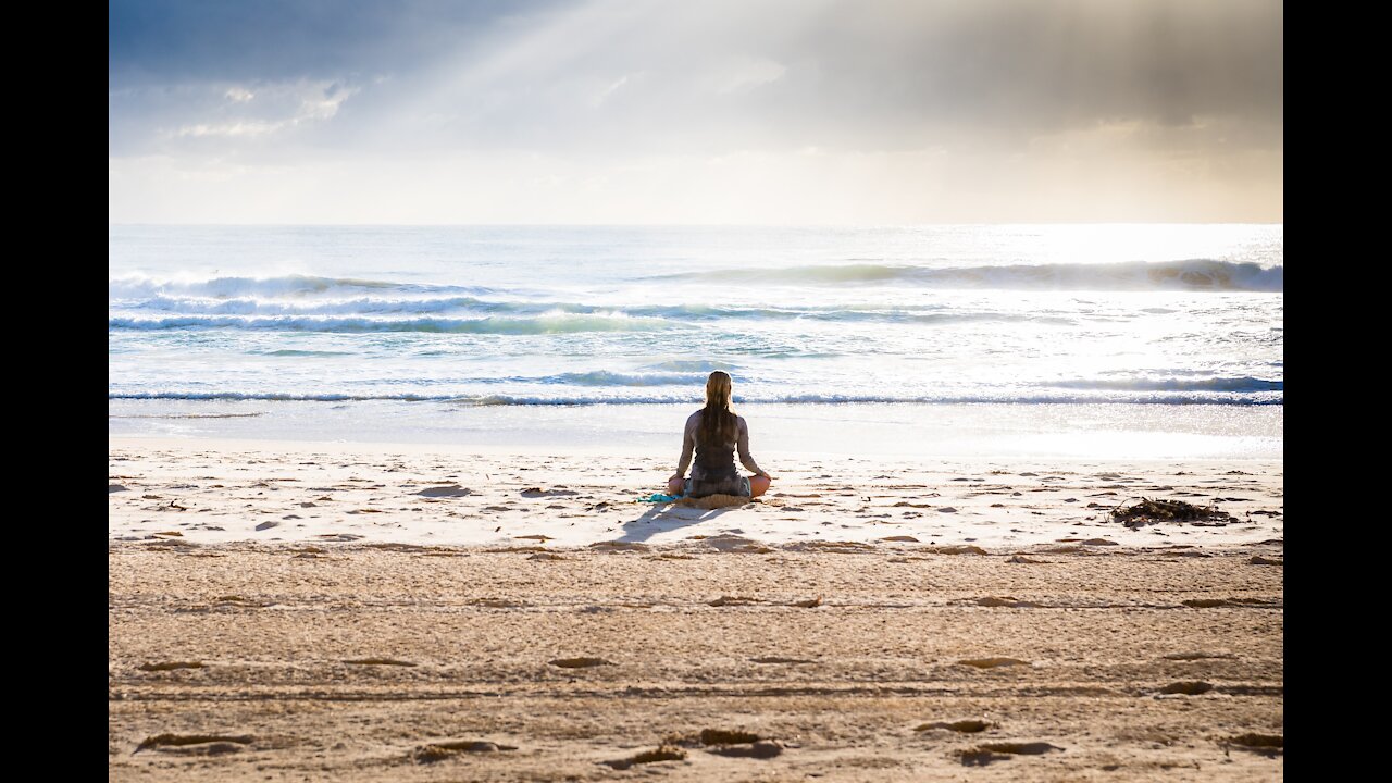 Relaxing Zen Music with Water Sounds • Peaceful