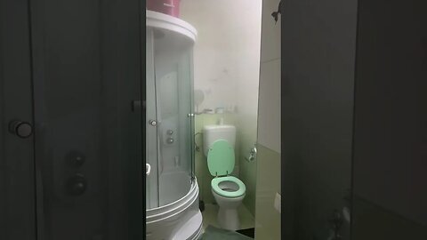 ACEL MOMENT CAND RAMAI FARA APA CALDA IN BLOC #oguritamica #mancaciosul #food #mancare #romania