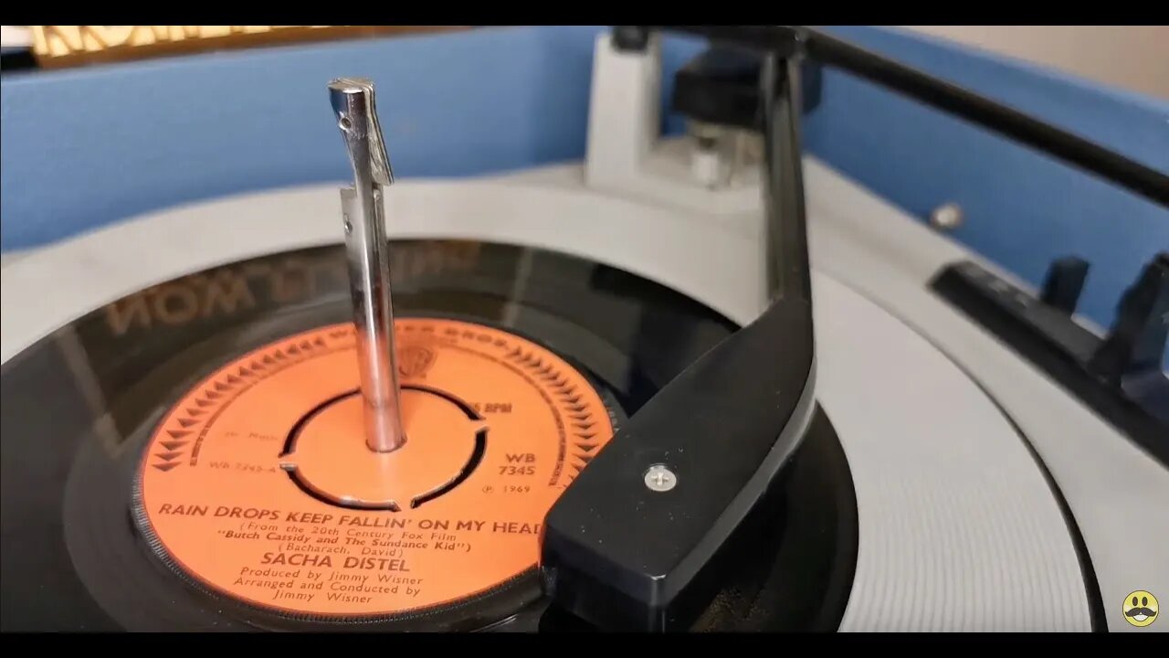 Raindrops Keep Falling On My Head ~ Sacha Distel ~ WB 1969 45rpm Vinyl Single Alba 532 Record Player