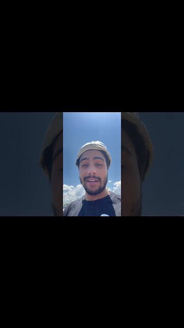 LIFE HACK: TIEING SHOELACES.