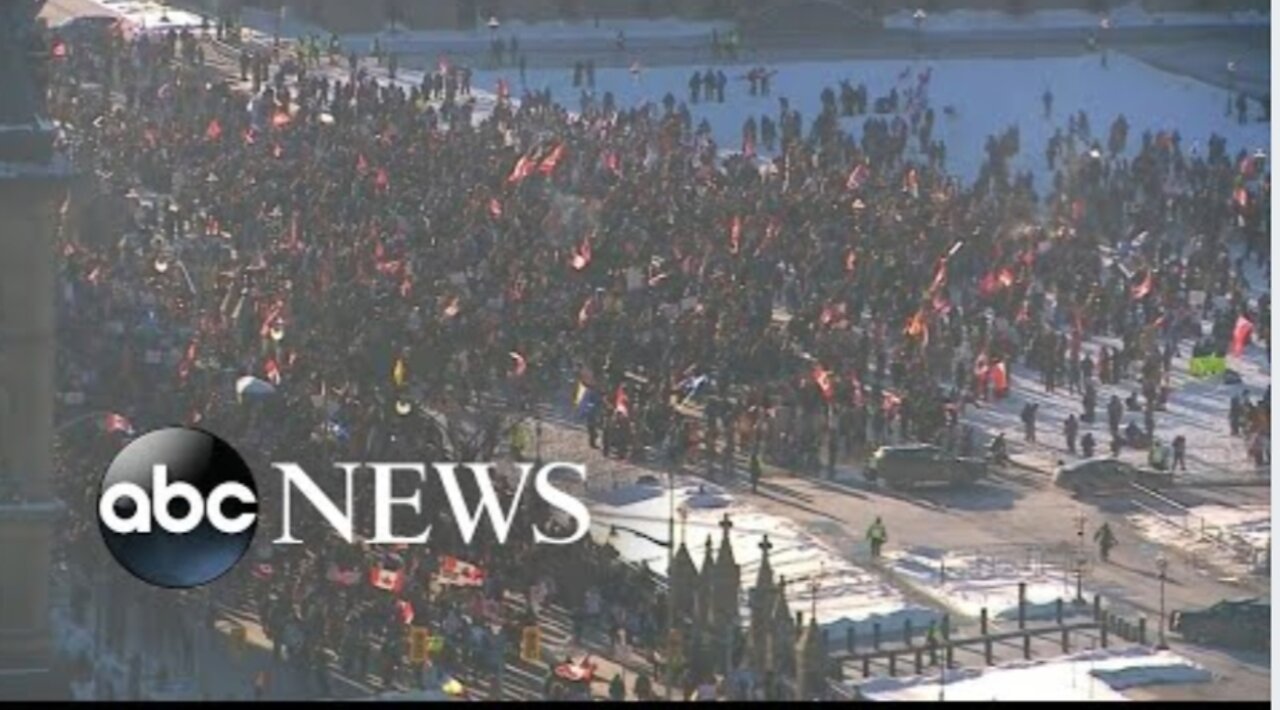 Truckers protest at US-Canada border over vaccine mandates