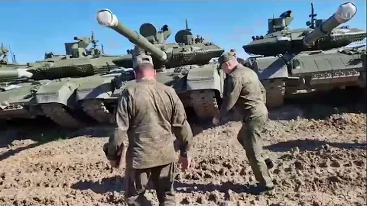 Shoigu inspects fleet of Russia's latest T-90M tanks to be sent in the frontlines in Ukraine