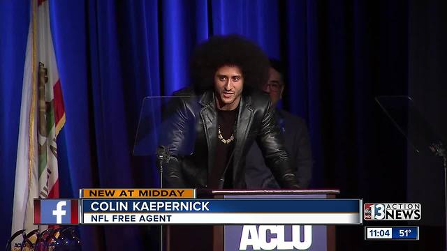 Colin Kaepernick receives award at ACLU dinner