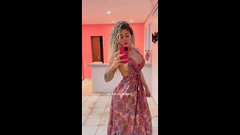 Br morena de vestido