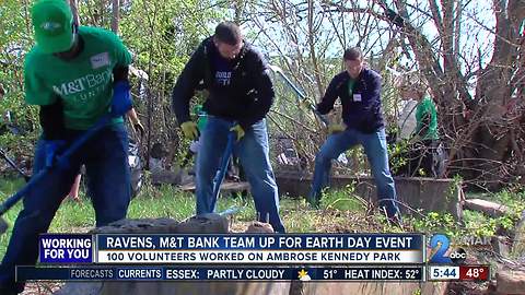 Ravens, M&T Bank team up for Earth Day event
