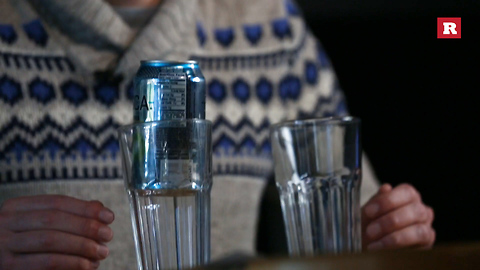 Bar Tricks: The Can Hop | Rare Liffe