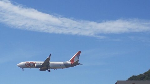 Boeing 737 MAX 8 PR-XMP vindo de Fortaleza para Manaus