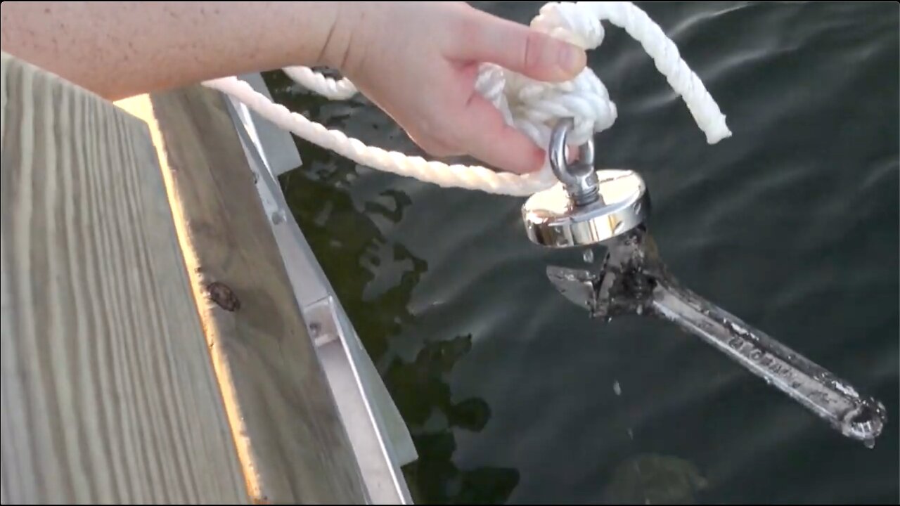 Magnet Fishing: Cleaning Up 2 Docks on a Lake