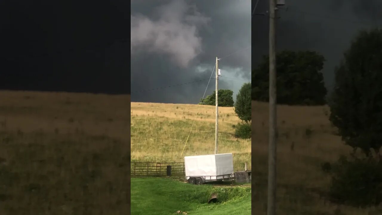 #storm #tornadosiren #kentucky bad storms moving in