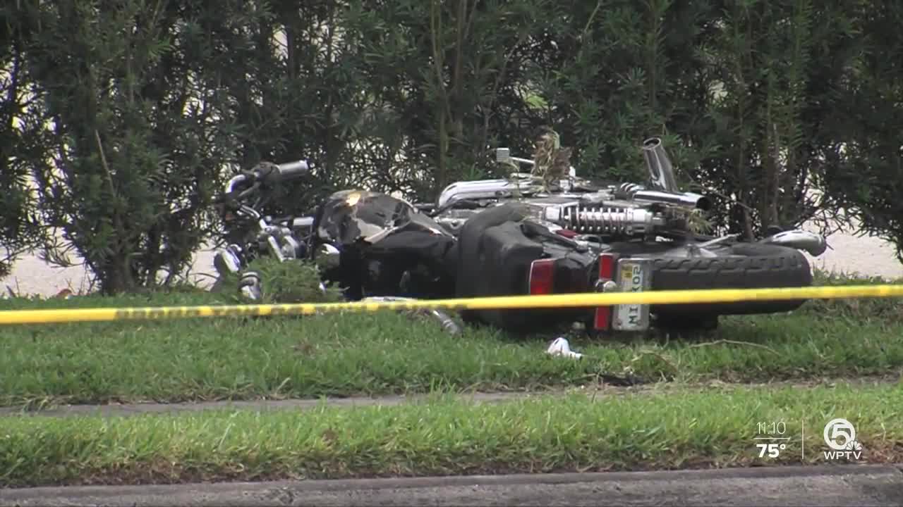 Motorcyclist dies in Lake Clarke Shores crash