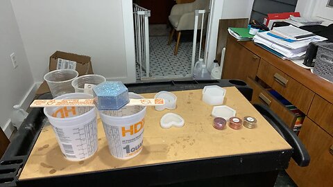 LIVE!!!! Pouring some color shifting pigments!!!