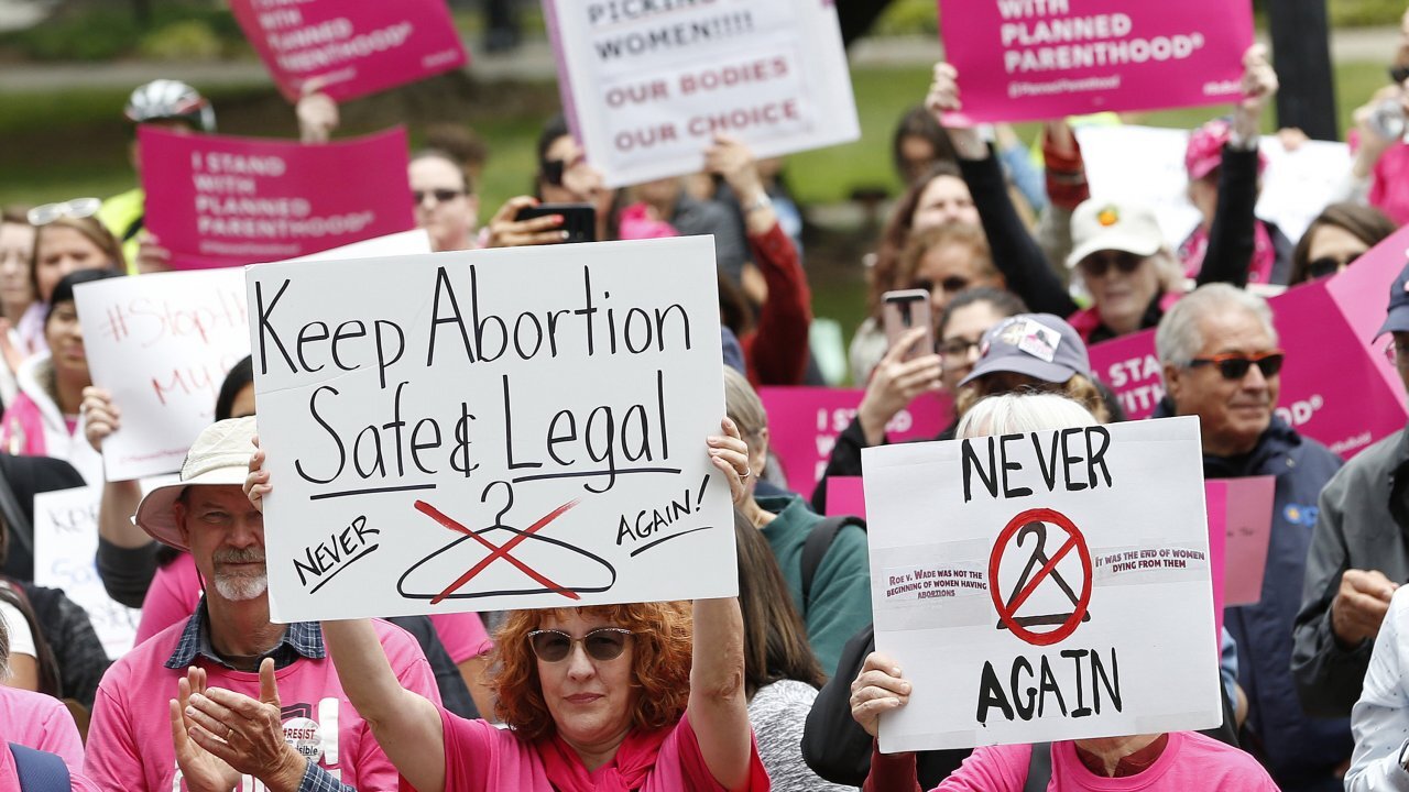 California Plans To Be Abortion Sanctuary If Roe Overturned
