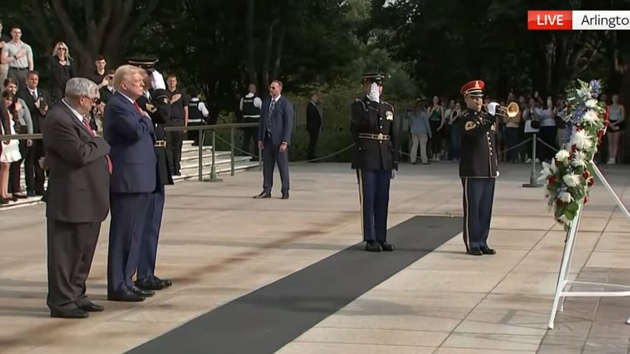 🦅 Trump Visits Arlington Cemetery, Honors Service Members Killed in Kabul