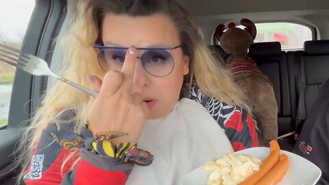 Speed Cook Challenge: 2 Course Christmas Meal in 2 Minutes!