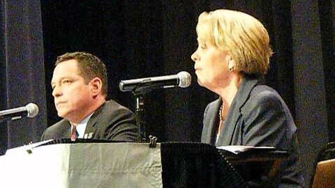 Golnik Tsongas Audiance Questions Equal Pay