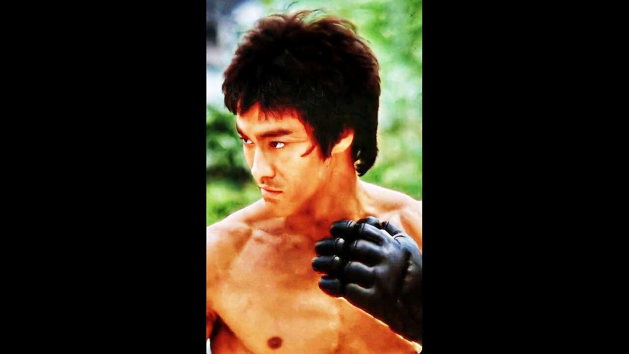 Cross kick Studio Films Bruce Lee Enter the Dragon