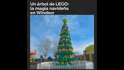 Un enorme árbol de LEGO brilla en Windsor, Reino Unido