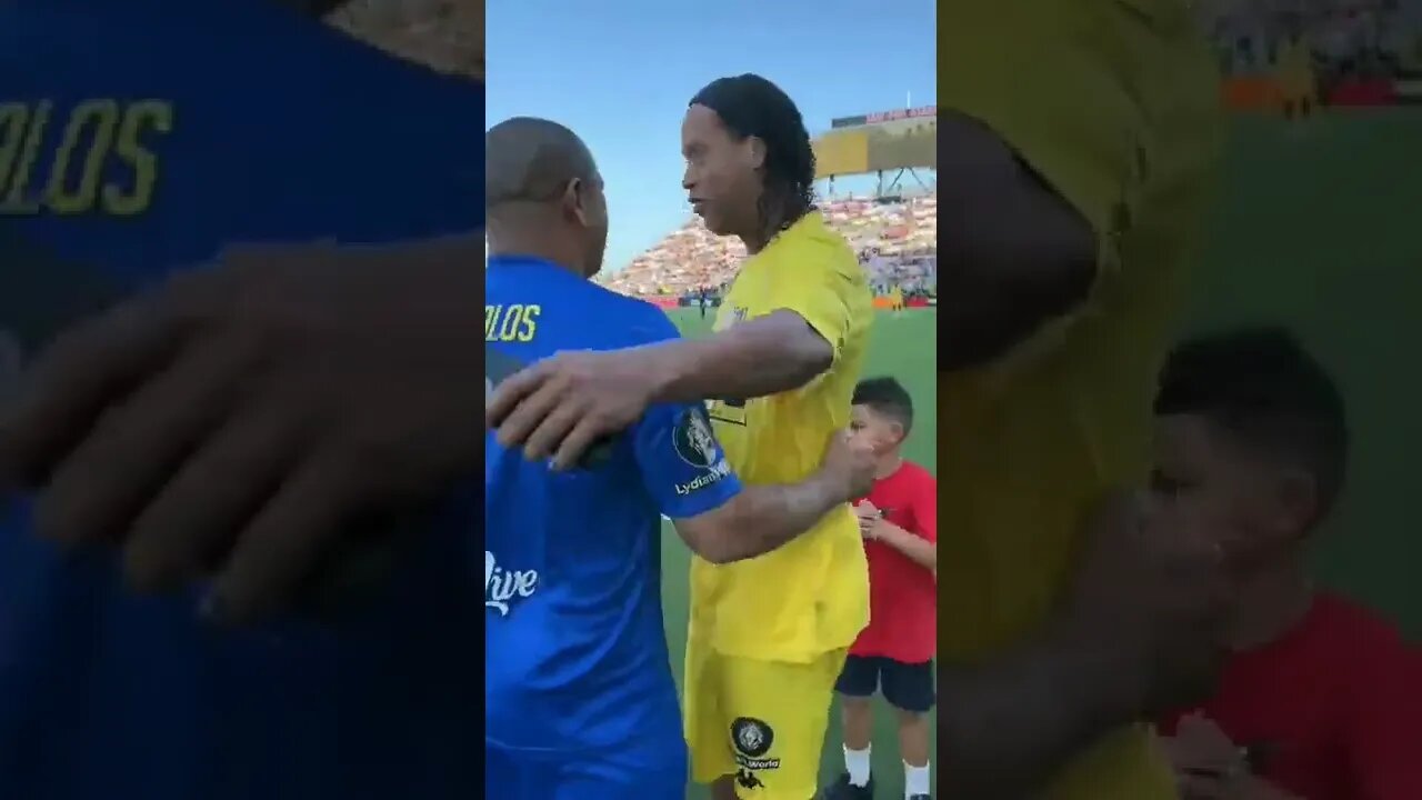 DUPLA DE SUCESSO ⚽⚽#shorts #ronaldinho