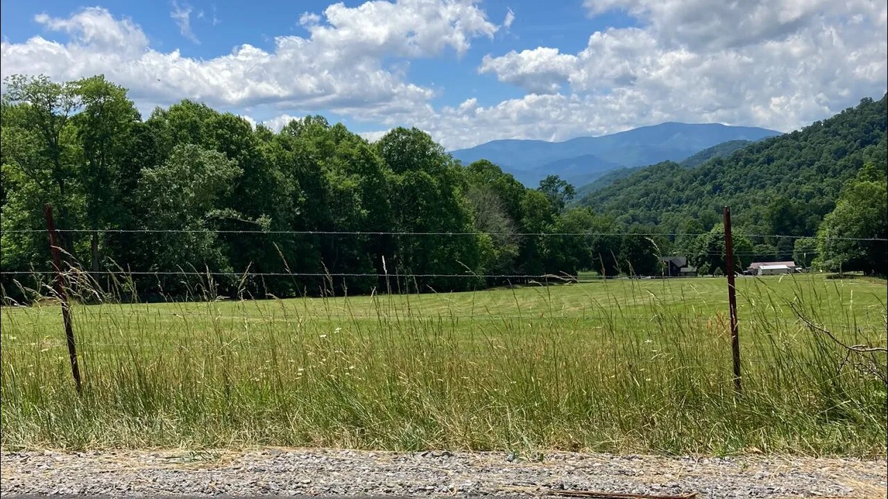 Cades Cove and Rich Mountain Road Gatlinburg Tennessee