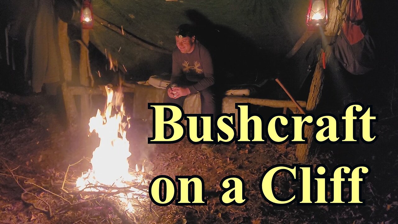 Overnight in a Triangle Shelter on a Cliff | In the Bush #110