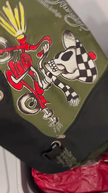 Ed Hardy is still popular? 🤑