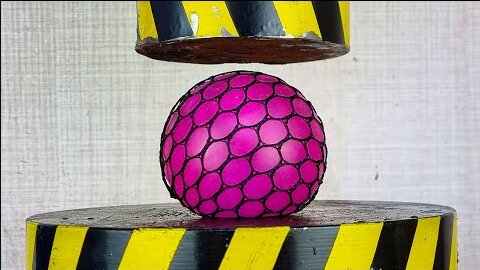 HYDRAULIC PRESS 100 TON vs SLIME ANTISTRESS BALL