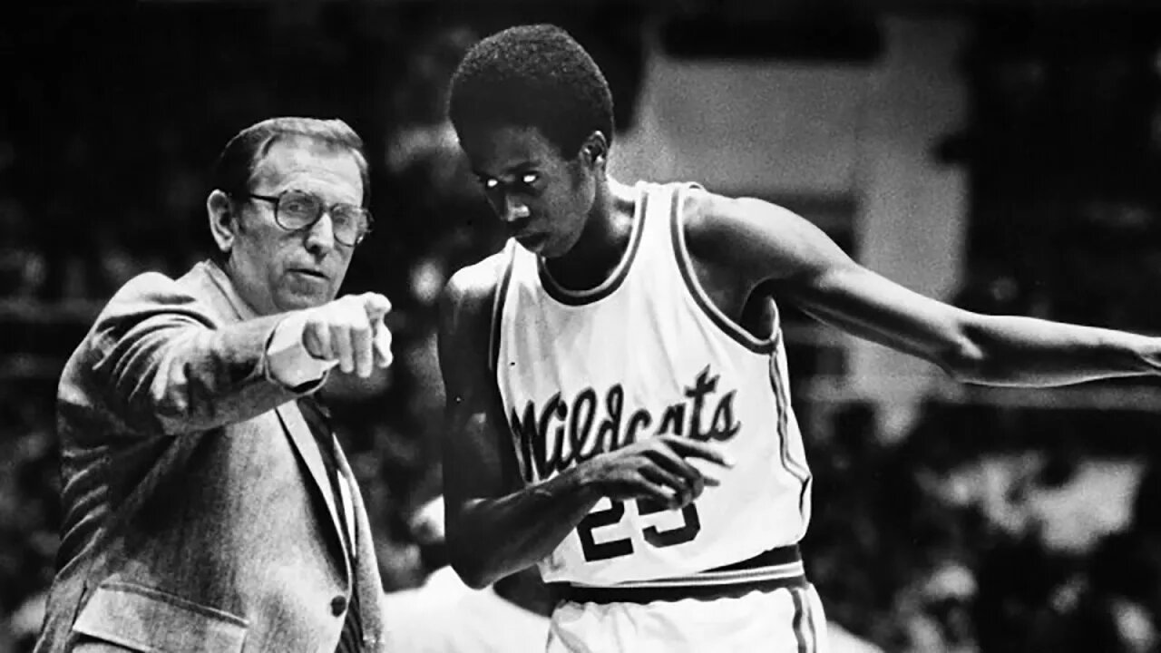 Daily Delivery | Bruce Weber was right, Kansas State doesn't honor its hoops tradition enough