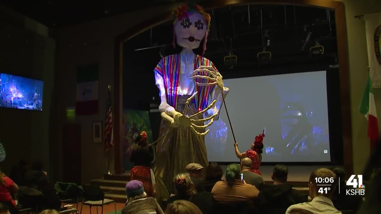 Guadalupe Center of Kansas City holds Día de Muertos celebration