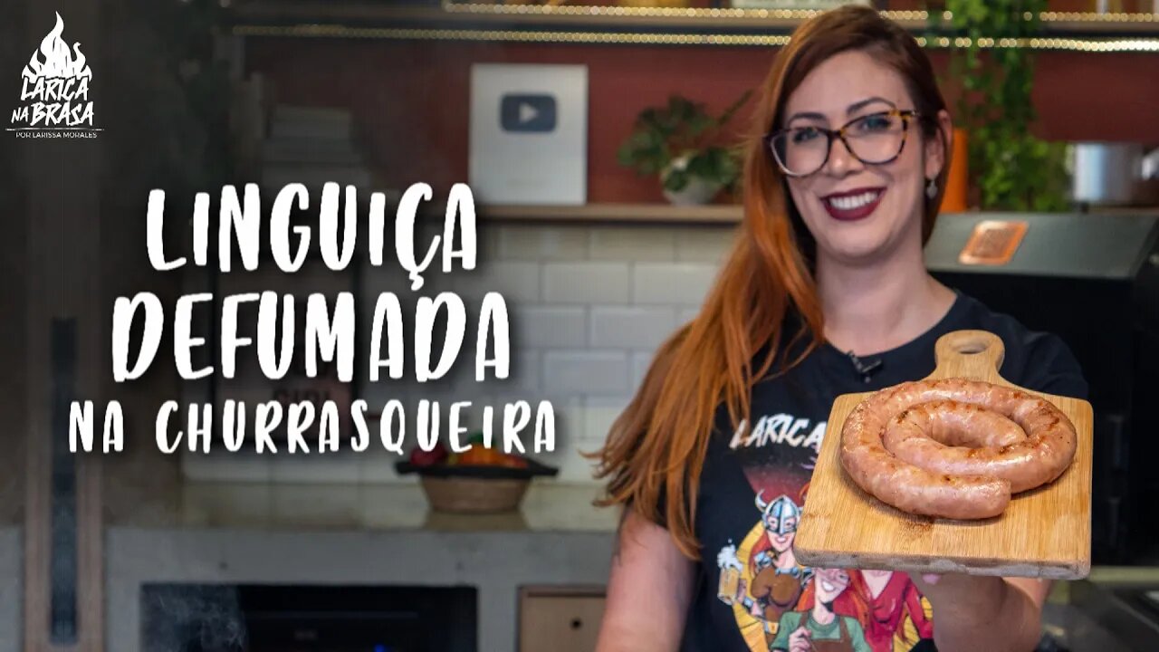 LINGUIÇA DEFUMADA NA CHURRASQUEIRA